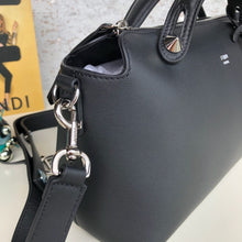 Load image into Gallery viewer, Fendi By The Way Medium Bag