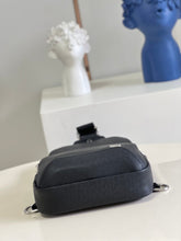 Load image into Gallery viewer, Louis Vuitton Avenue Sling Bag