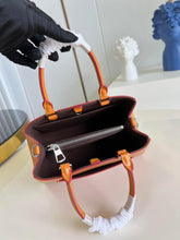Load image into Gallery viewer, Louis Vuitton Marelle Tote MM Bag