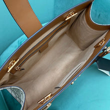 Load image into Gallery viewer, Gucci Padlock GG Medium Shoulder Bag