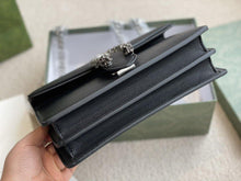 Load image into Gallery viewer, Gucci Dionysus Small Shoulder Bag - LUXURY KLOZETT