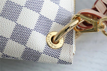 Load image into Gallery viewer, Louis Vuitton Beaubourg Hobo MM Bag