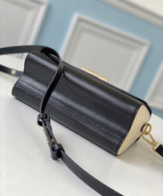Load image into Gallery viewer, Louis Vuitton Crafty Twist MM - LUXURY KLOZETT