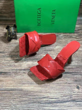 Load image into Gallery viewer, Bottega Veneta Heels - LUXURY KLOZETT