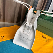 Load image into Gallery viewer, Goyard Hardy PM Bag