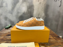 Load image into Gallery viewer, Louis Vuitton Resort Sneakers