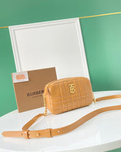 Load image into Gallery viewer, Burberry Quilted Leather Small Lola Camera Bag
