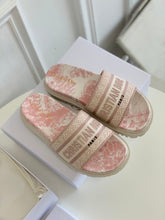 Load image into Gallery viewer, Christian Dior Dway Slide
