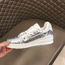Load image into Gallery viewer, Louis Vuitton Trainer Sneakers