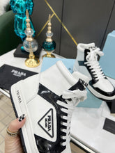 Load image into Gallery viewer, Prada District Leather Sneakers