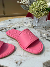 Load image into Gallery viewer, Louis Vuitton Magnetic Flat Mule