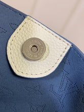 Load image into Gallery viewer, Louis Vuitton Hina PM Bag - LUXURY KLOZETT