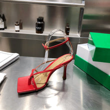 Load image into Gallery viewer, Bottega Veneta Stretch Heels