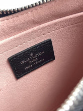 Load image into Gallery viewer, Louis Vuitton Marelle Bag