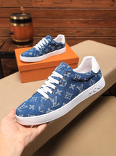 Load image into Gallery viewer, Louis Vuitton Luxembourg Sneakers