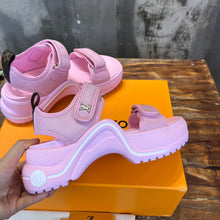 Load image into Gallery viewer, Louis Vuitton Archlight Flat Sandals