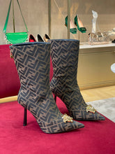 Load image into Gallery viewer, Versace Fendace FF Jaccquard Boots
