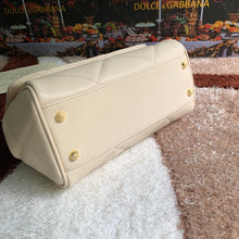 Load image into Gallery viewer, Dolce and Gabbana Medium Sicily Bag In Aria Matelasse Calfskin
