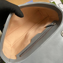 Load image into Gallery viewer, Gucci Marmont Small Shoulder Bag