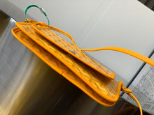 Load image into Gallery viewer, Goyard Plumet Pocket Wallet Bag