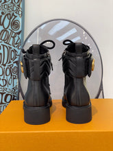 Load image into Gallery viewer, Gucci Ankle Boot With Double G