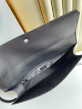 Load image into Gallery viewer, Louis Vuitton Robusto Briefcase