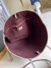 Load image into Gallery viewer, Louis Vuitton Neverfull MM Bag