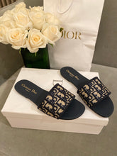 Load image into Gallery viewer, Christian Dior sandal