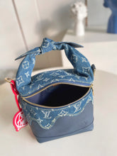 Load image into Gallery viewer, Louis Vuitton Japanese Cruiser Bag