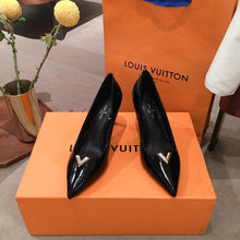 Load image into Gallery viewer, Louis Vuitton Heartbreaker Pump
