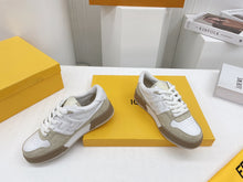 Load image into Gallery viewer, Fendi Match Sneakers