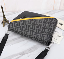 Load image into Gallery viewer, Fendi Messenger Bag