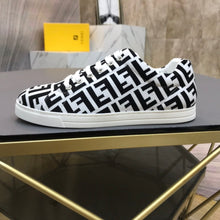 Load image into Gallery viewer, Fendi Sneakers