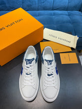 Load image into Gallery viewer, Louis Vuitton Time Out Sneakers