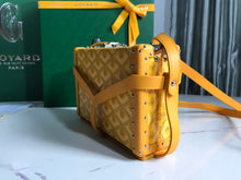 Load image into Gallery viewer, Goyard Minaudiere Trunk Bag