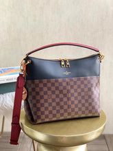 Load image into Gallery viewer, Louis Vuitton Maida Hobo Bag