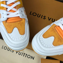 Load image into Gallery viewer, Louis Vuitton Trainer Sneakers
