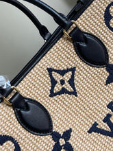 Load image into Gallery viewer, Louis Vuitton OnTheGo MM Bag
