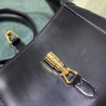 Load image into Gallery viewer, Gucci Jackie 1961 Small Shoulder Bag - LUXURY KLOZETT