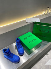 Load image into Gallery viewer, Bottega Puddle Bomber Boots