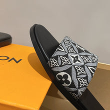 Load image into Gallery viewer, Louis Vuitton Lock it flat Mule