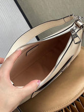 Load image into Gallery viewer, Louis Vuitton Marelle Bag