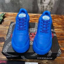 Load image into Gallery viewer, Versace Odissea Sneakers