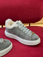 Load image into Gallery viewer, Louis Vuitton Time Out Sneakers