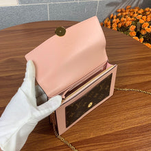 Load image into Gallery viewer, Louis Vuitton Flore Chain Wallet