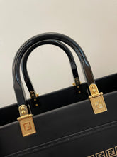 Load image into Gallery viewer, Fendi Sunshine Shopper Meduim Bag