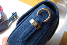 Load image into Gallery viewer, Louis Vuitton Pont 9 Soft PM Bag
