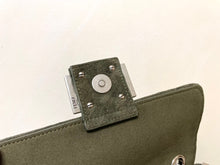 Load image into Gallery viewer, Fendi Midi Baguette Chain Bag