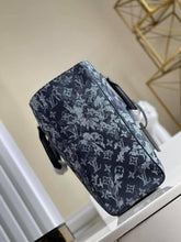 Load image into Gallery viewer, Louis Vuitton Grand Sac Bag - LUXURY KLOZETT