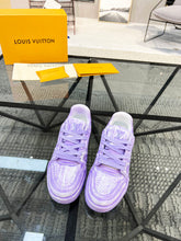 Load image into Gallery viewer, Louis Vuitton Trainer Sneakers
